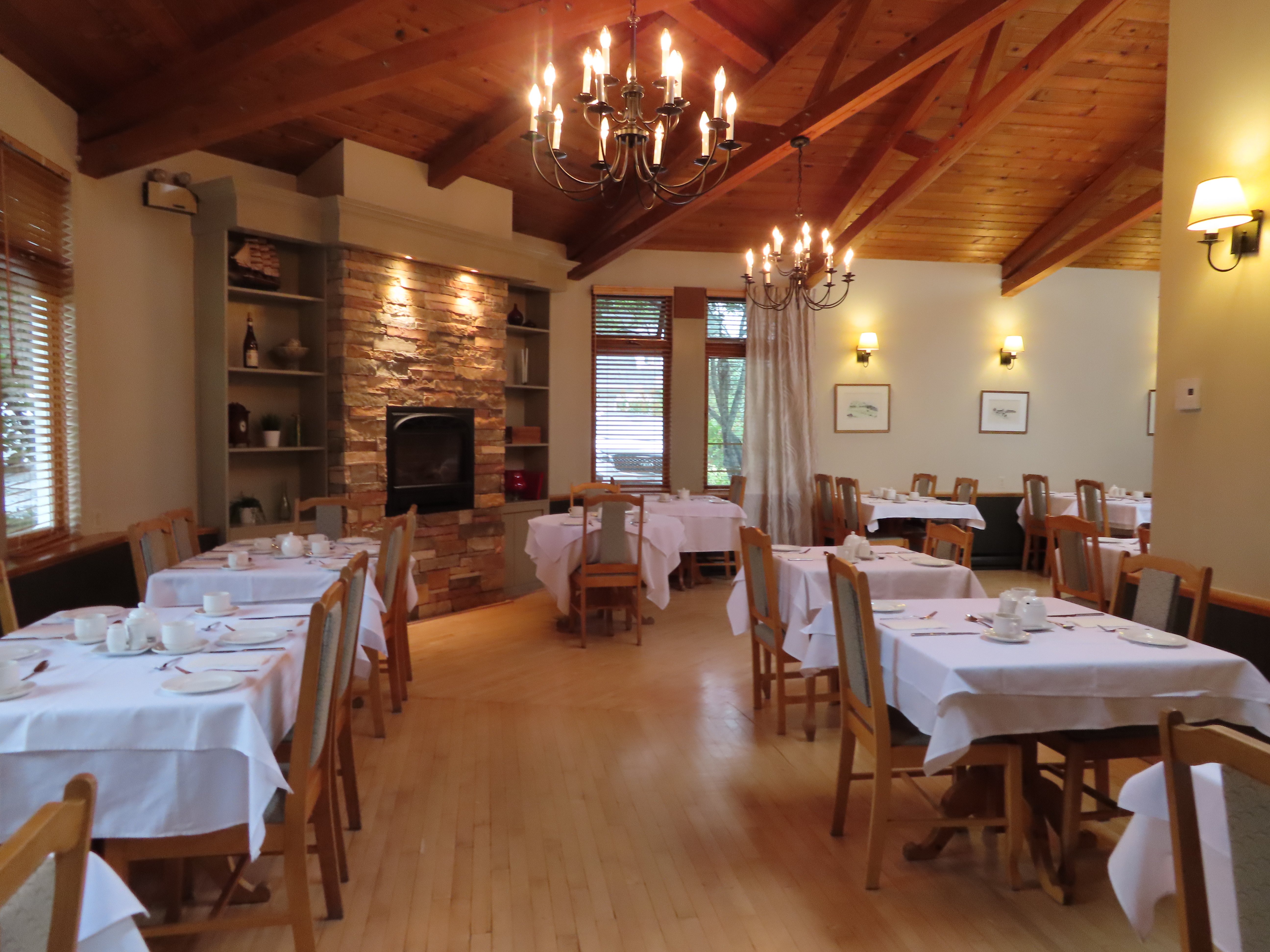 Auberge des Peupliers-餐饮