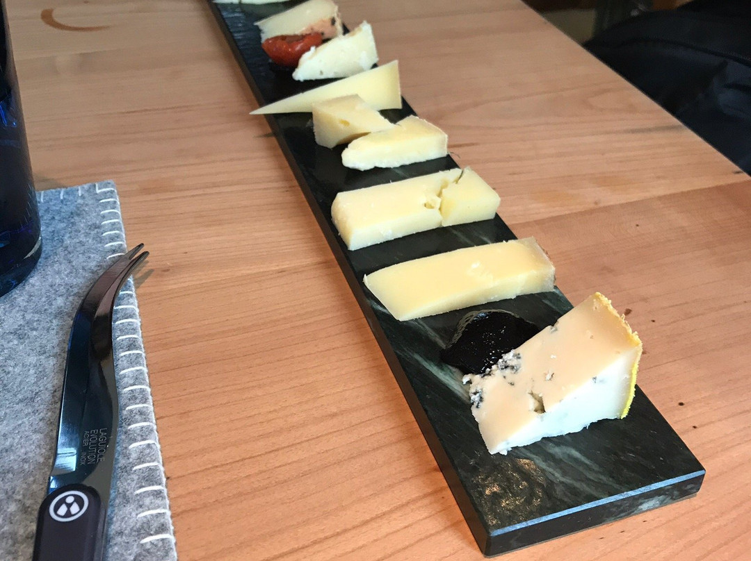 DEGUST Affineur-Varna必去景点