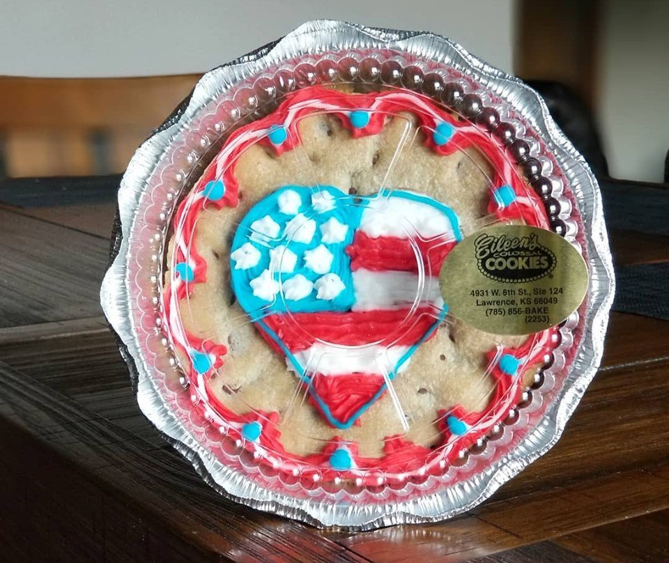 Eileen's Colossal Cookie