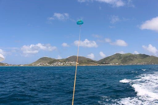 Fly Addiction Parasail-东方湾必去景点