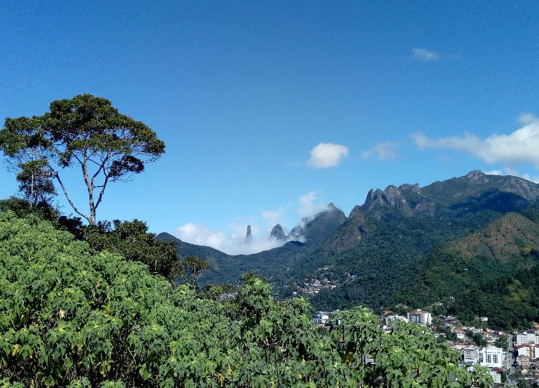 Colina Viewpoint-特雷索波利斯必去景点