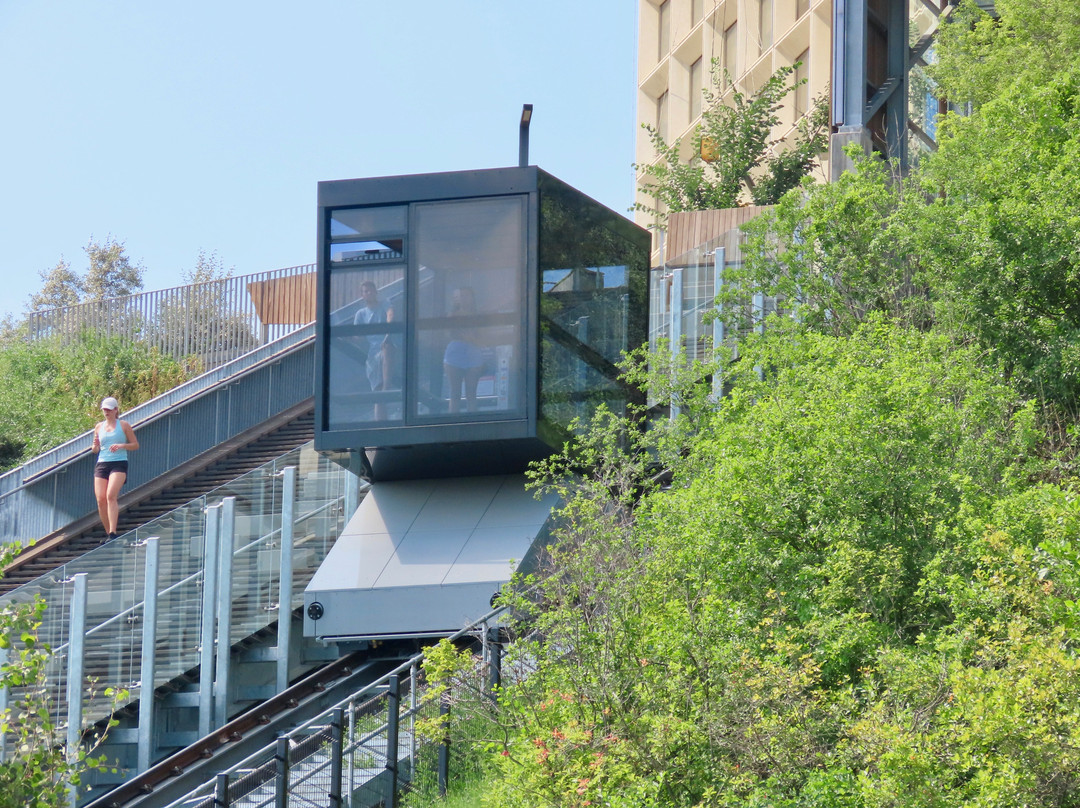 100 Street Funicular-埃德蒙顿必去景点