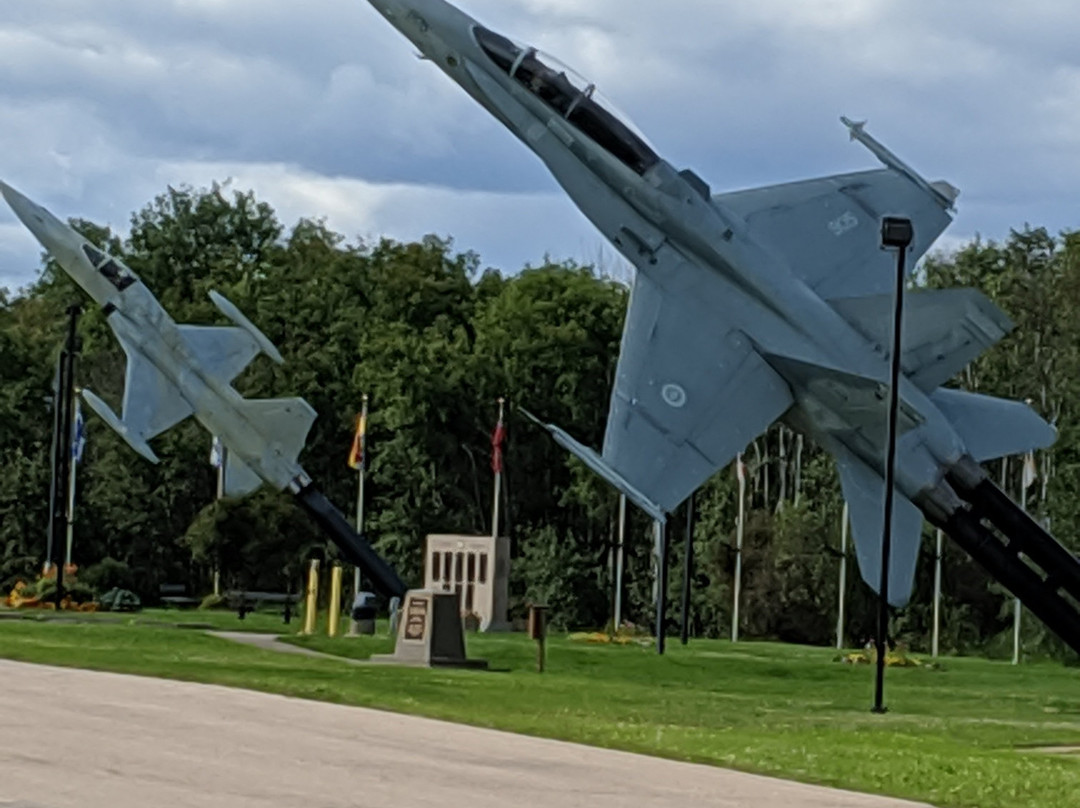 CFB Cold Lake-冷湖必去景点