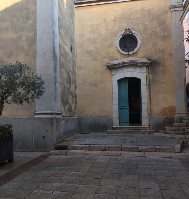 Église Saint-François de Sales-邦多勒必去景点