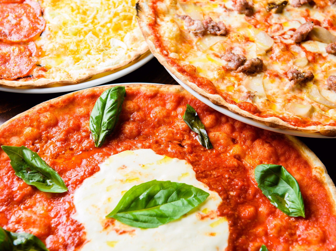 ピッツェリア ラブォナヴィータ