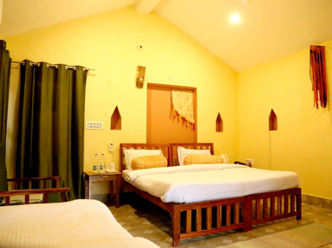 CT Resorts Jungle Camp主图