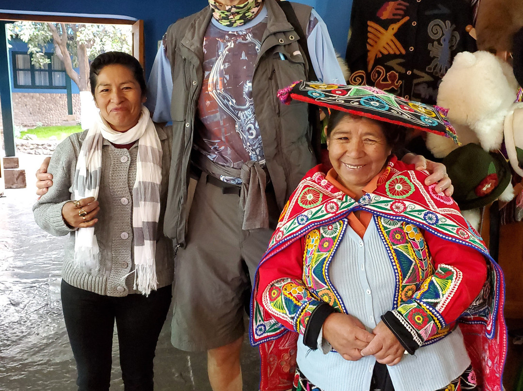 Artesanias Juanita-乌鲁班巴必去景点