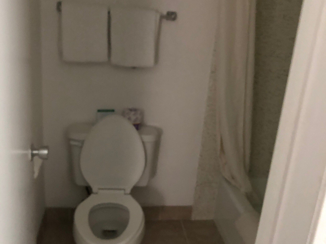 萨利纳斯速8酒店主图