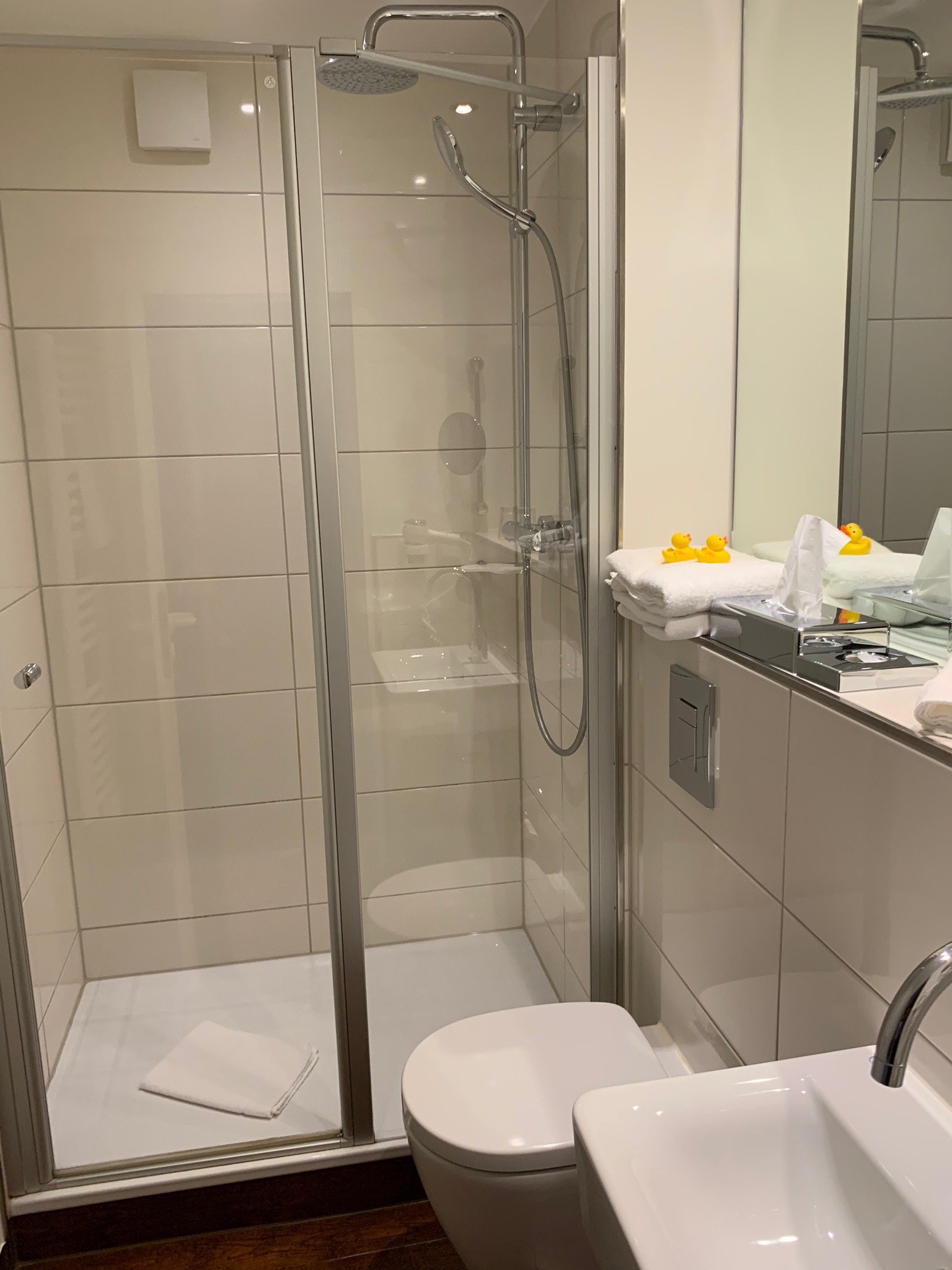 Schlichte Hof-官方