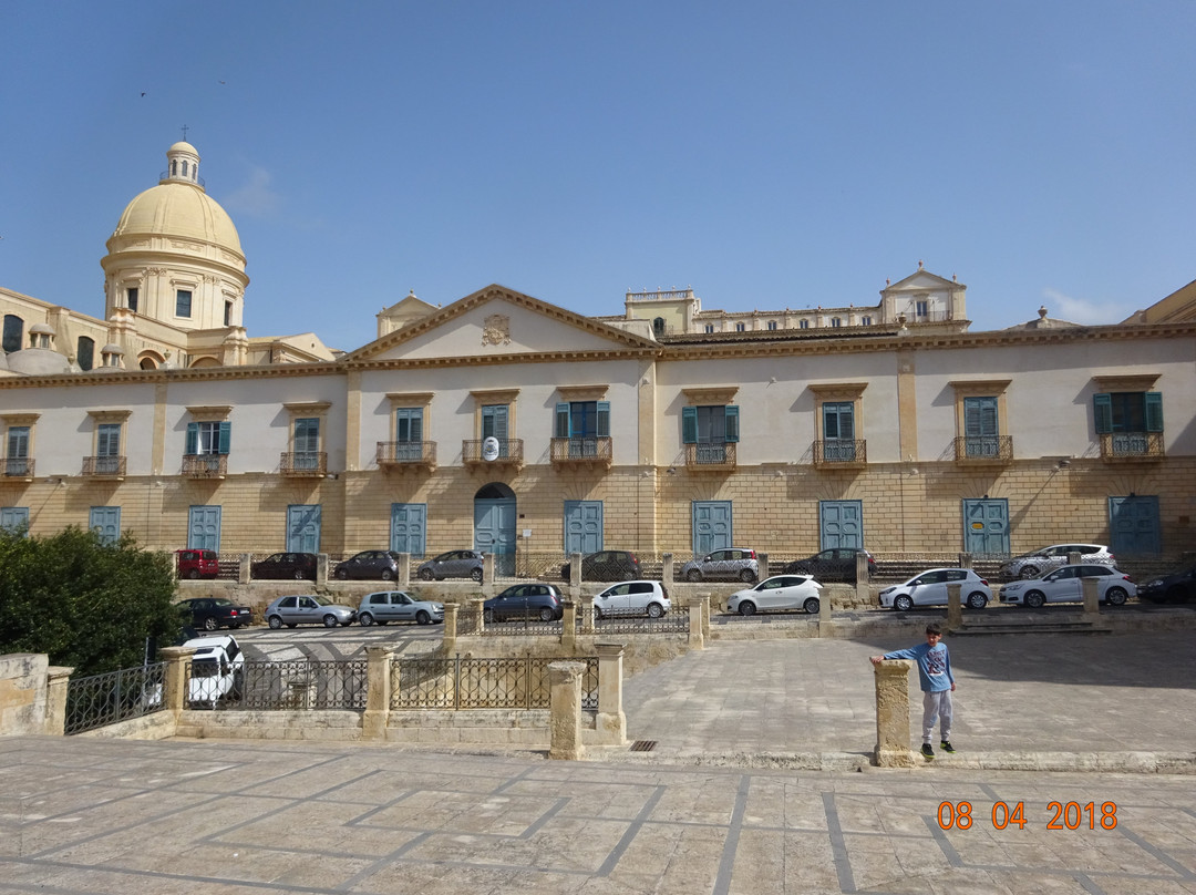 Palazzo Vescovile-诺托必去景点