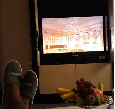 巴黎半岛酒店主图