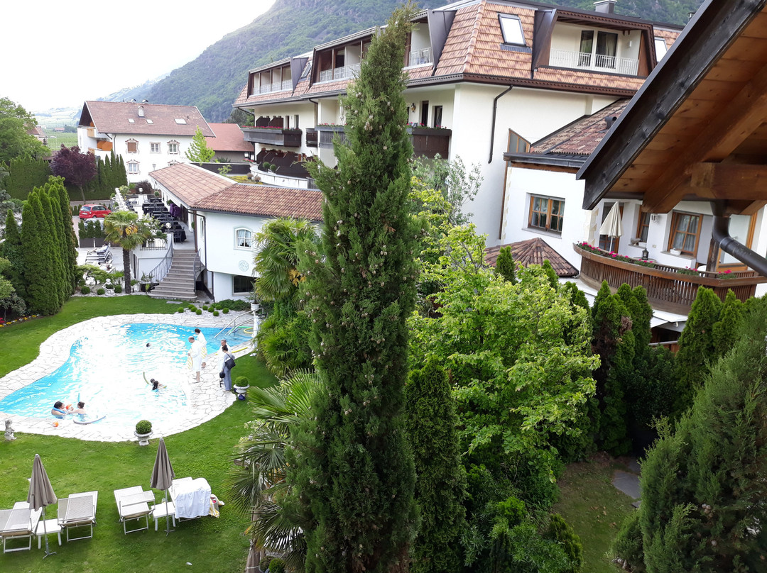Hotel Rössl主图