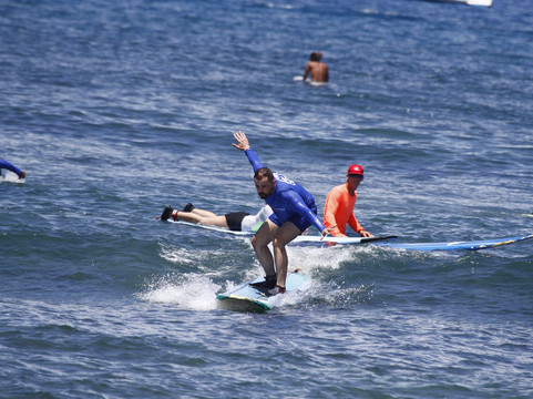 Outrageous Surf School-拉海纳必去景点