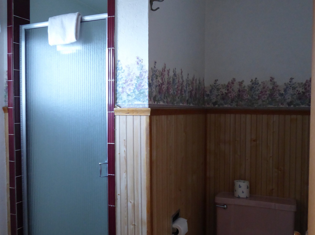 Oyo Silver Spur Burns Hwy 20主图