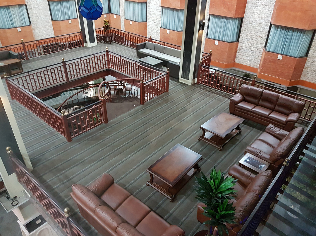 阿斯顿图班酒店主图