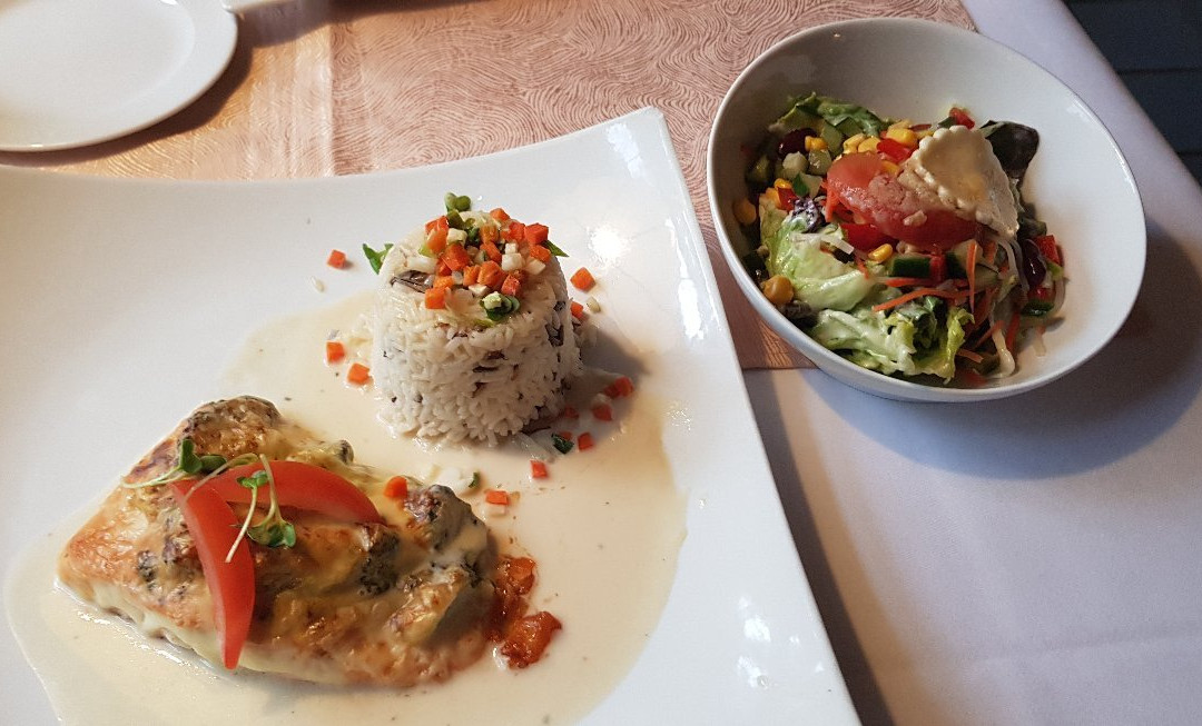 斯彻尼特科兰登餐厅-酒店主图