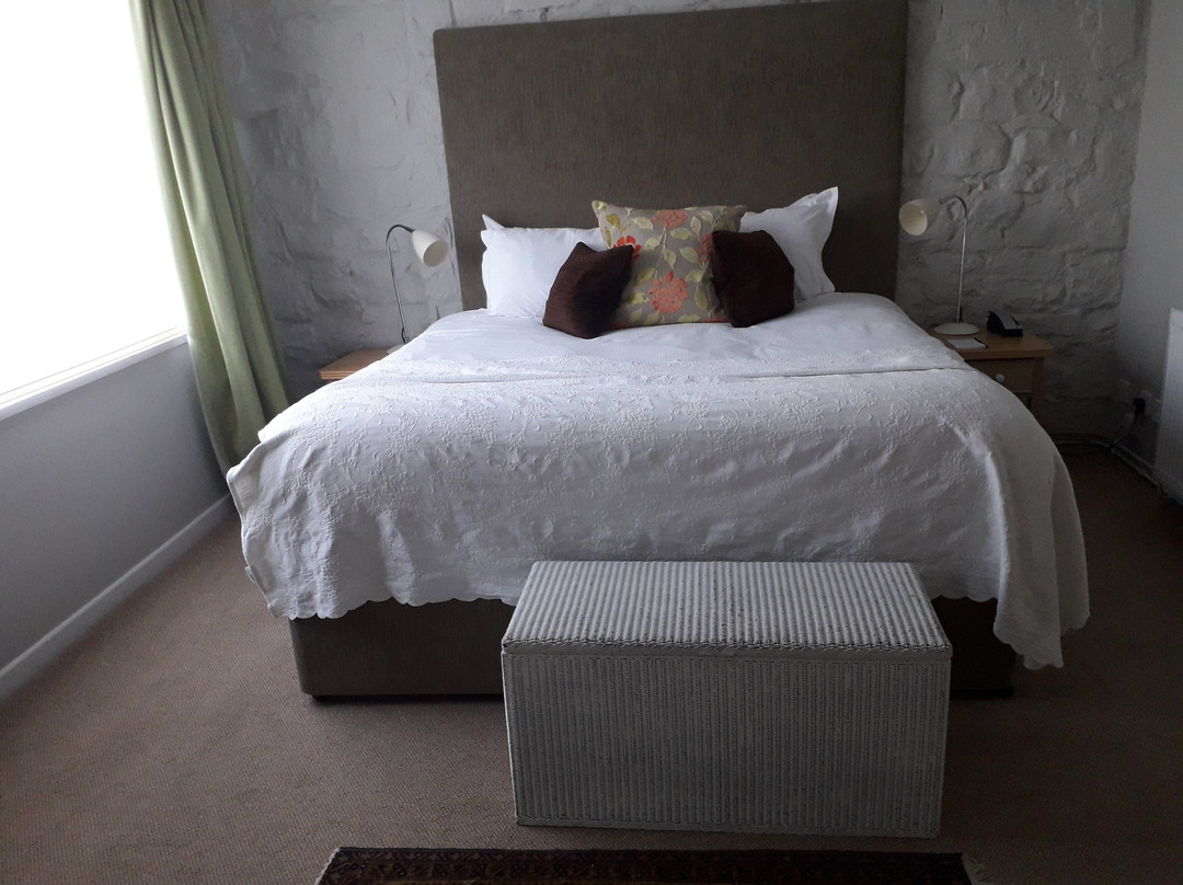 Alexandra Hotel and Restaurant主图