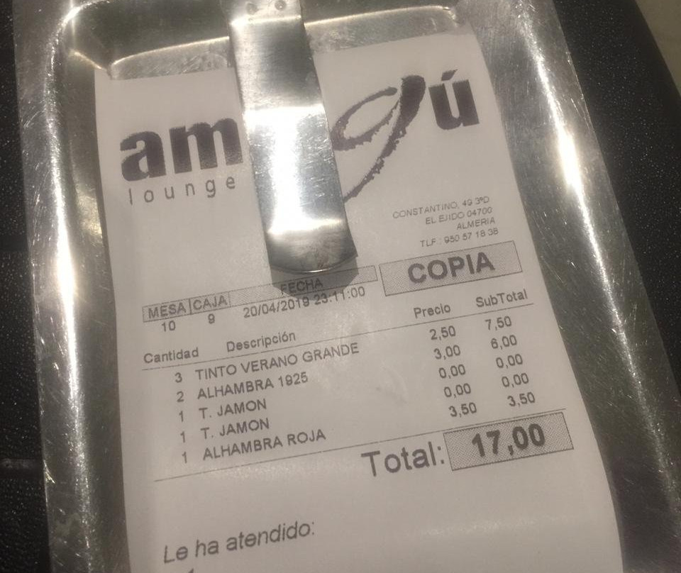 Ambigu Lounge Cafe景点图片