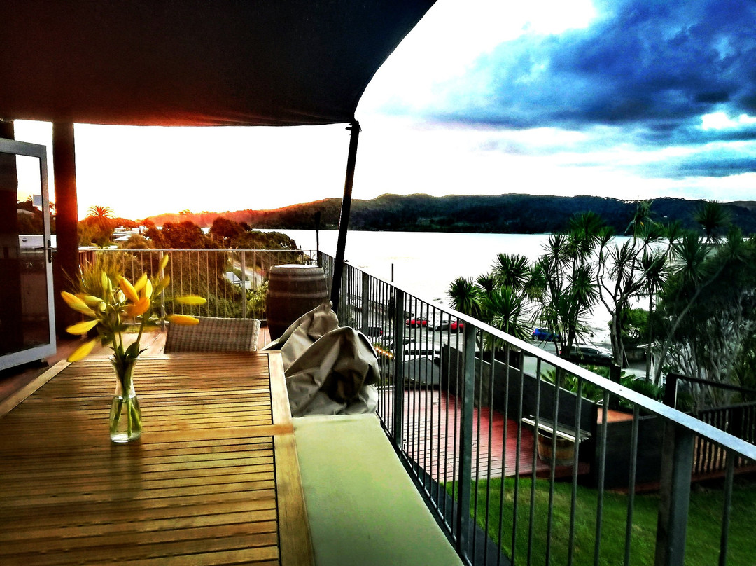 拉格伦酒店住宿-Journey's End Raglan