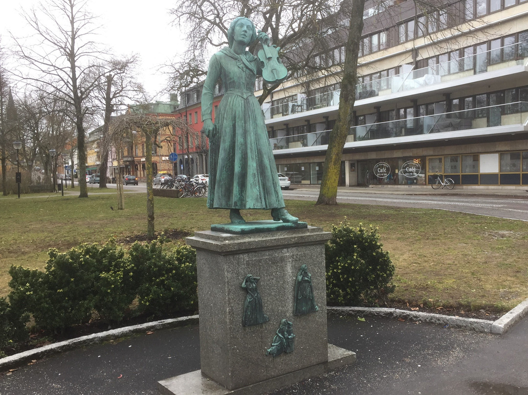 Statyn Kristina Nilsson