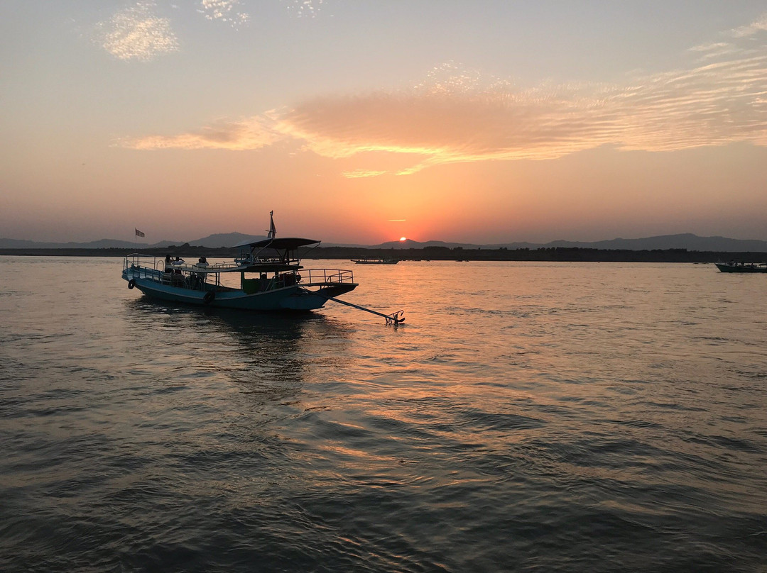 Cruise De Bagan-蒲甘必去景点