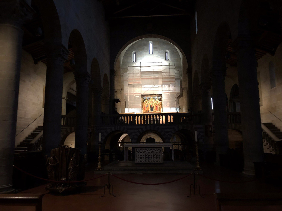Cathedral San Romolo-菲耶索莱必去景点