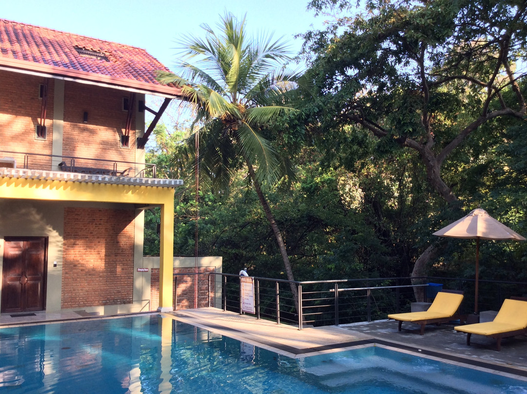 阿里卡精品别墅酒店主图