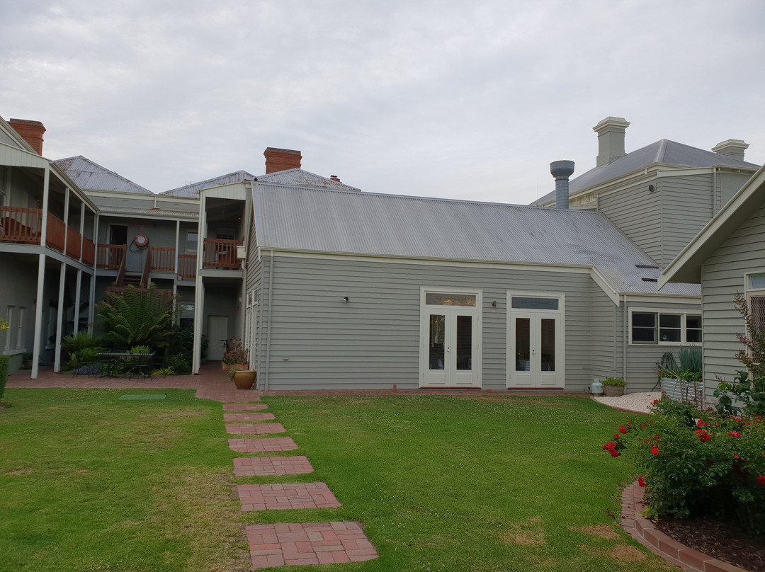 The Riversleigh主图