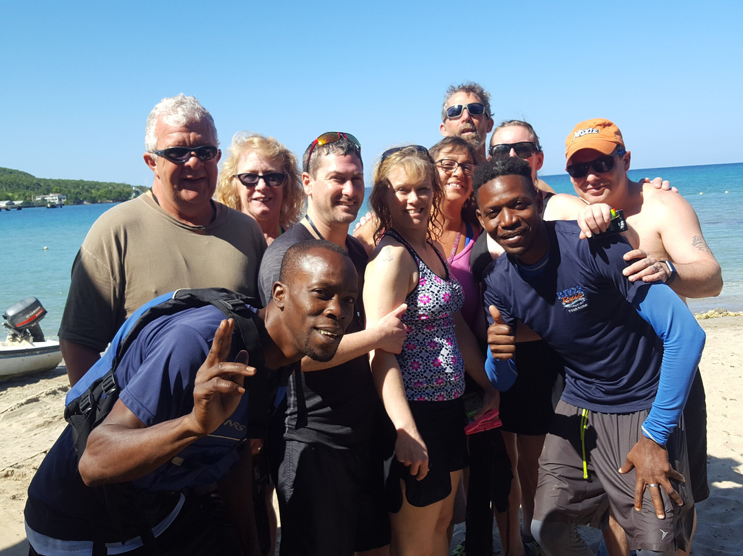 River Tubing Beach Adventure-奥乔里奥斯必去景点