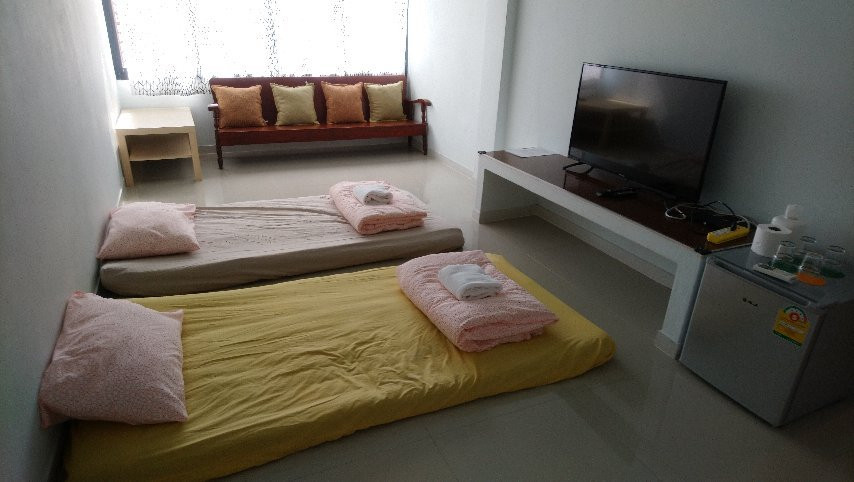 Juntima Place at Amphawa主图