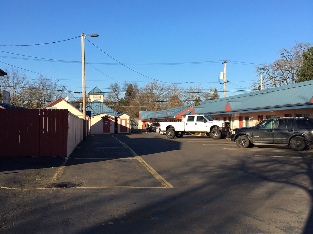 Americas Best Value Inn Eugene主图