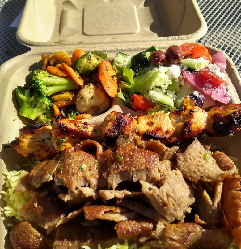 Daphne's California Greek