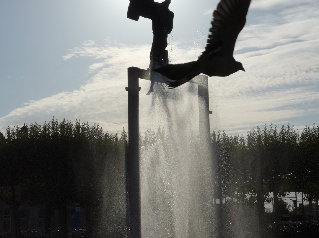 Koningin maria hendrikaplein-根特必去景点