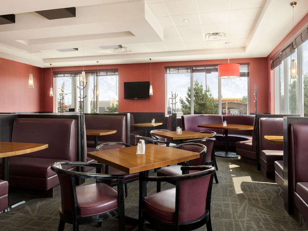 Weyburn Travelodge主图