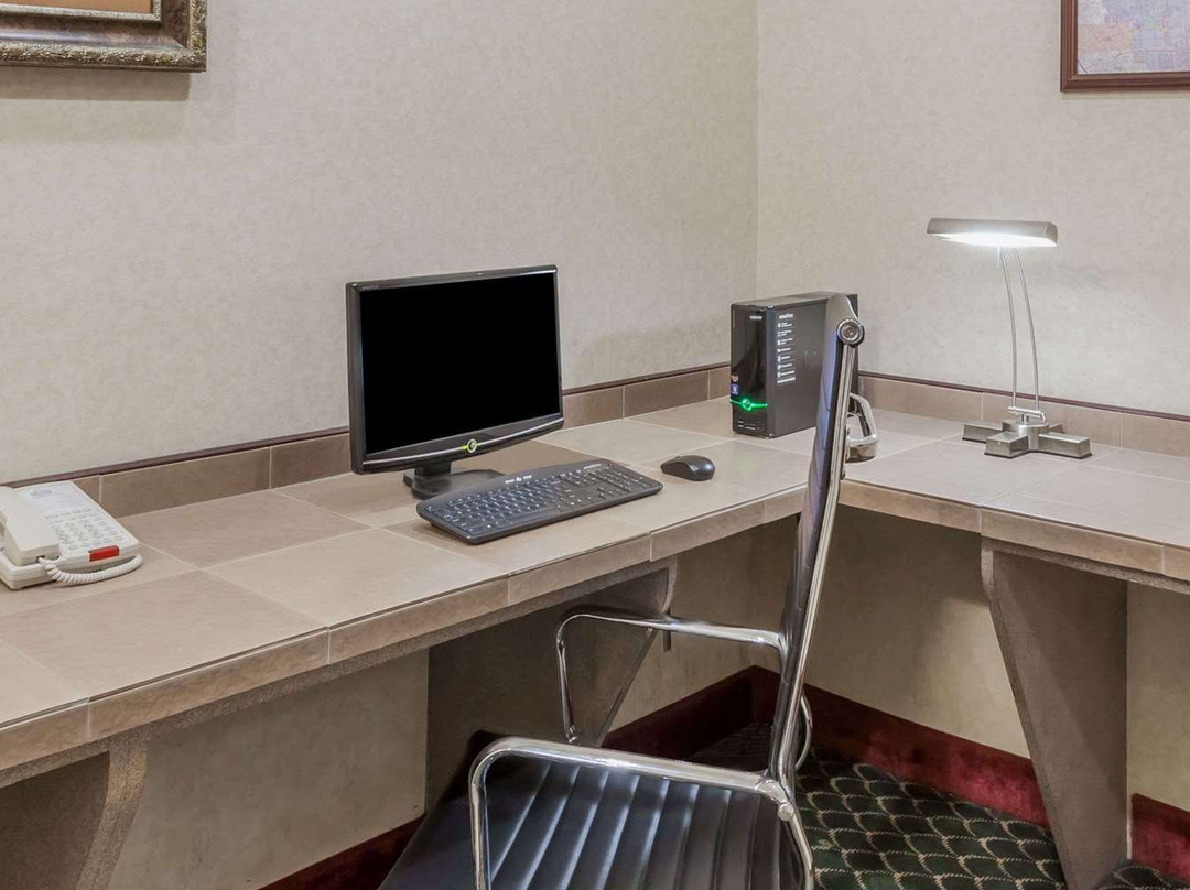 Days Inn & Suites by Wyndham Pasadena主图