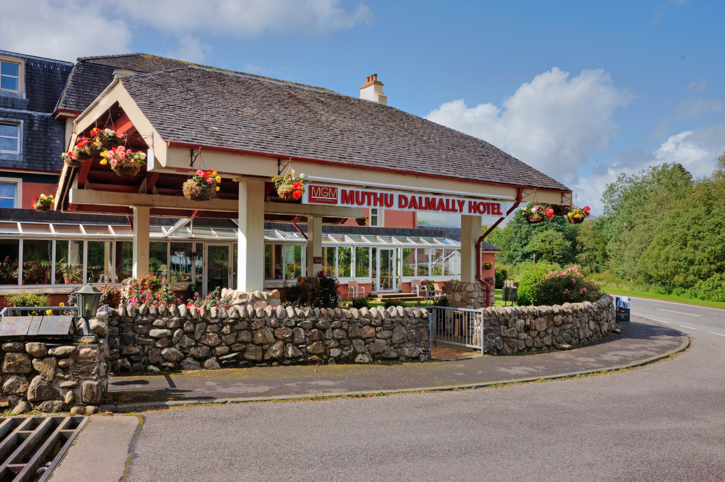 Muthu Dalmally Hotel-官方