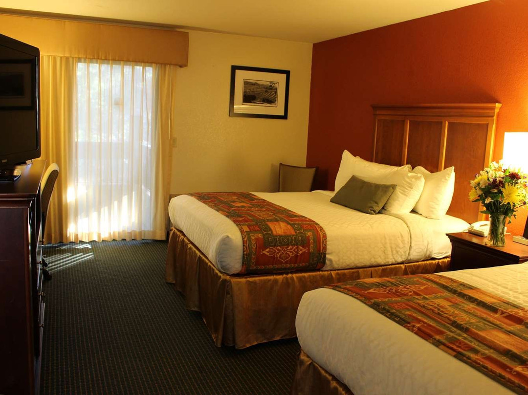 Best Western Plus Sonora Oaks Hotel & Conference Center主图