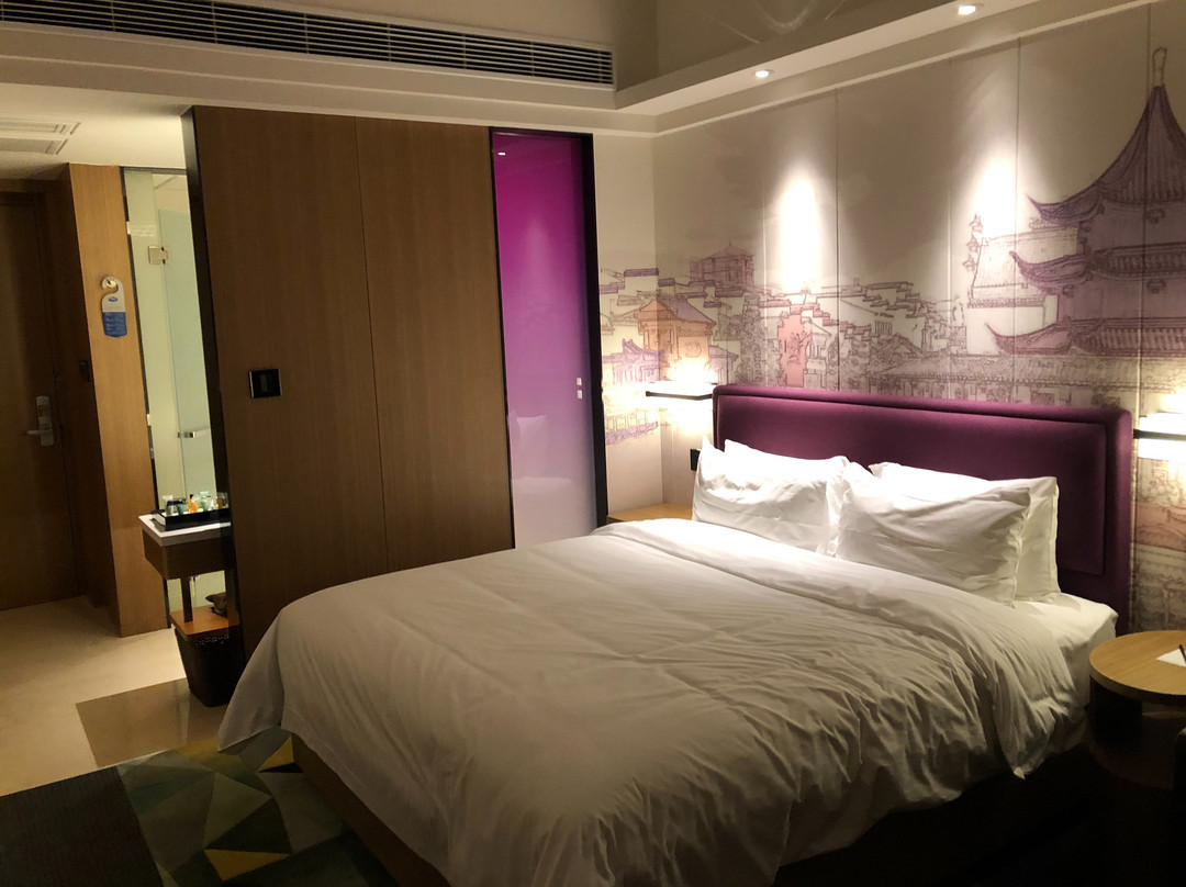 南京南站希尔顿欢朋酒店主图