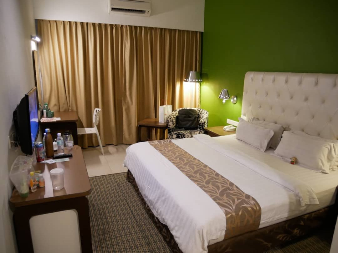 Ritz Garden Hotel主图