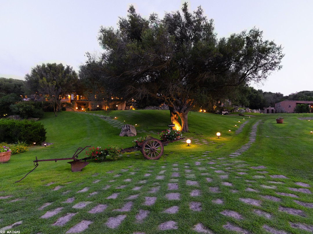 斯卡佐西亚卡鲁酒店主图