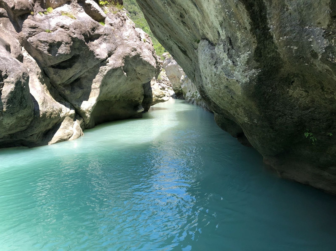 Canyons of Erzen River景点图片