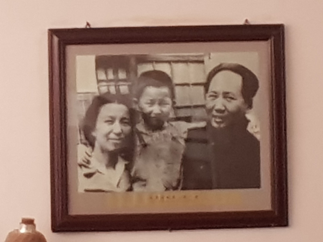 南泥湾革命旧址景点图片