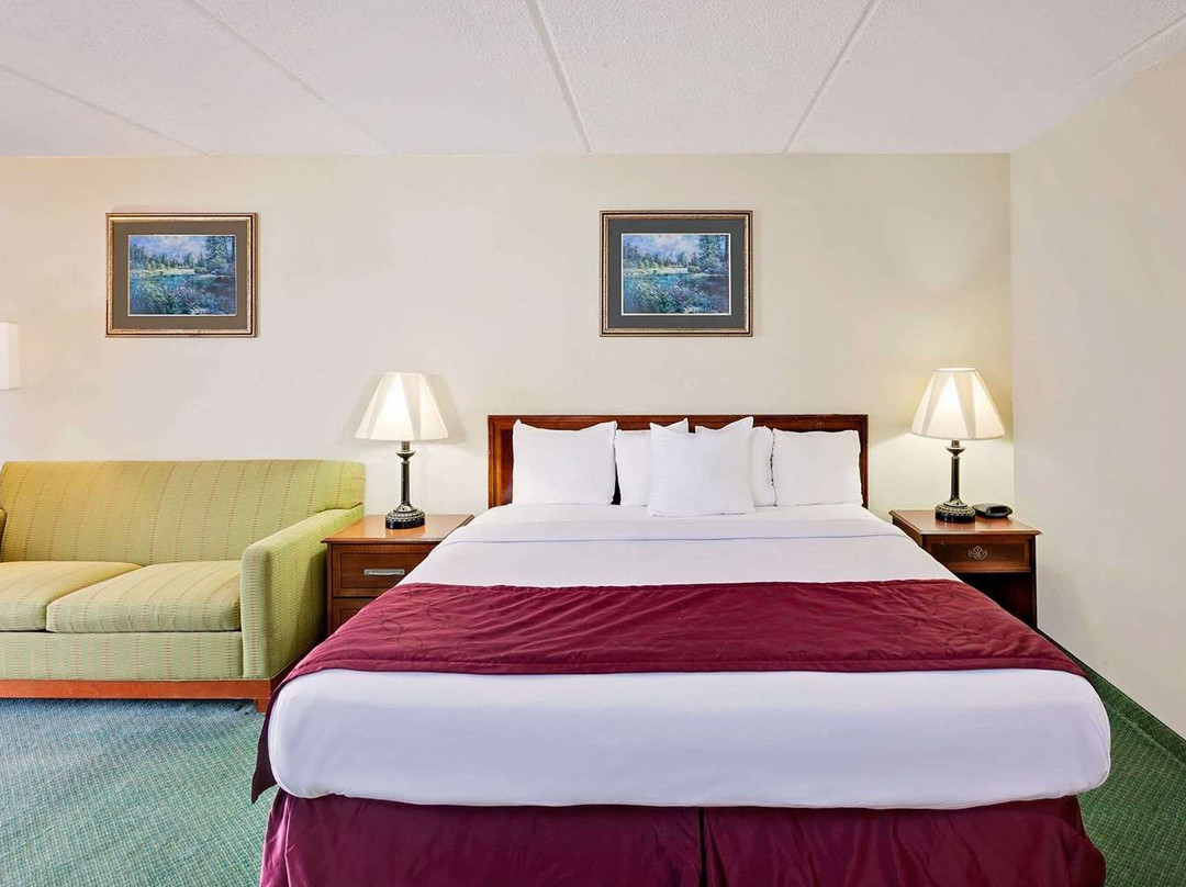 马塔戈达旅程旅馆套房酒店&会议中心主图