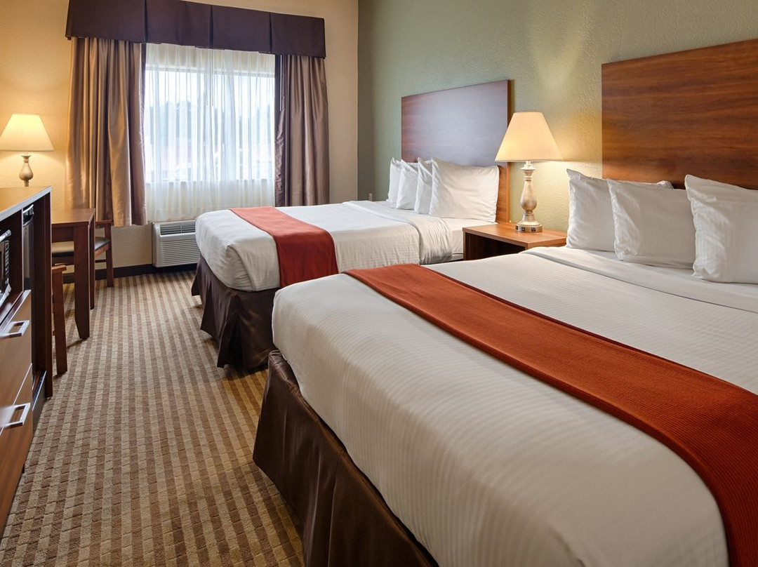 威斯贝斯特韦斯特酒店主图