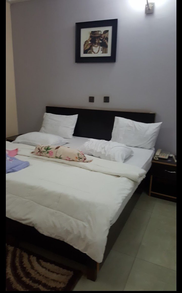 Nue Crest Hotel & Suites-官方