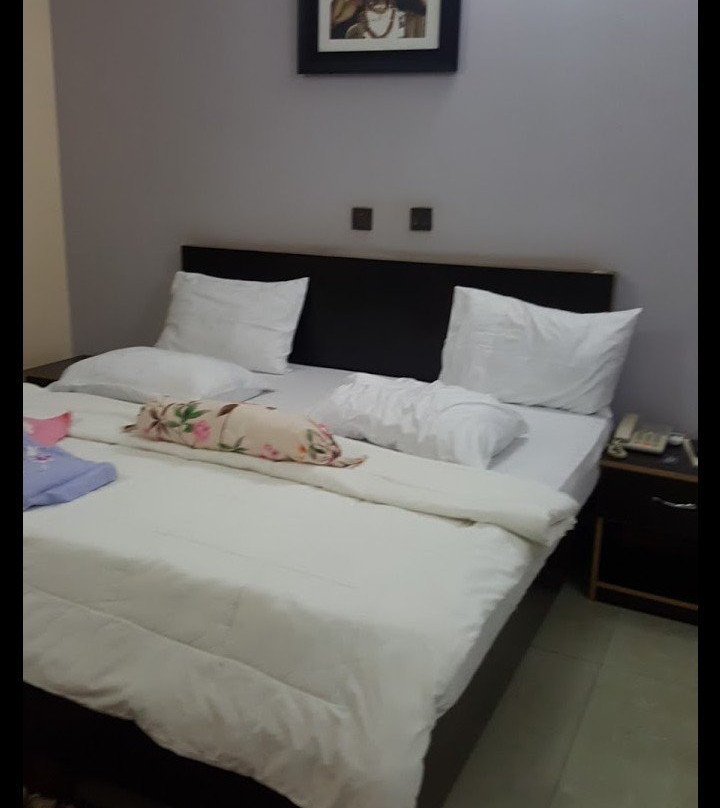 Nsukka酒店住宿-Nue Crest Hotel & Suites