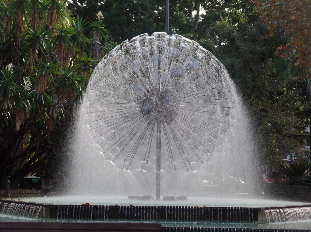 El Alamein Memorial Fountain景点图片