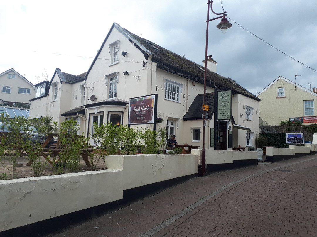 Eyre Court Hotel