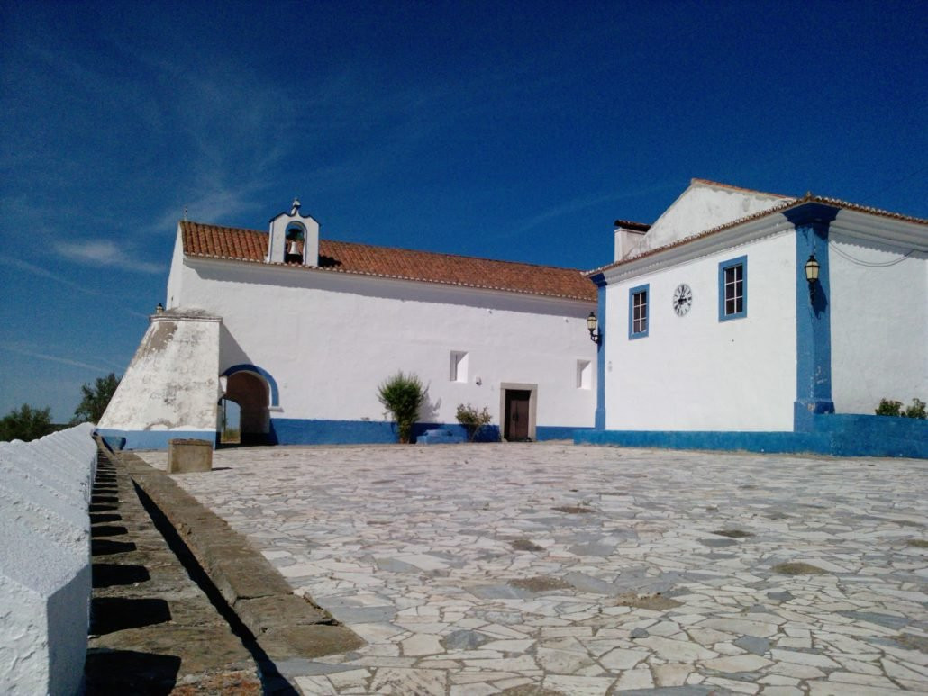 Igreja de Nossa Senhora da Vila Velha景点图片