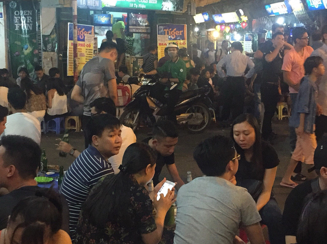 Hanoi Old Quarter Culture Exchange Center景点图片